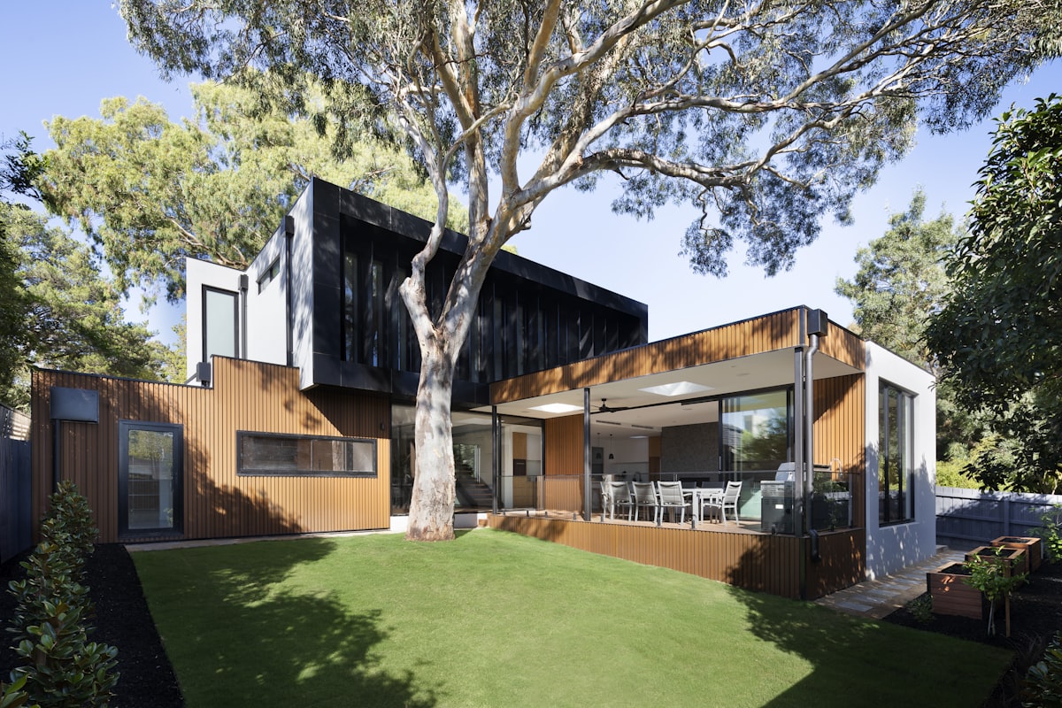 Modern exterior architecture with sleek horizontal fencing lines